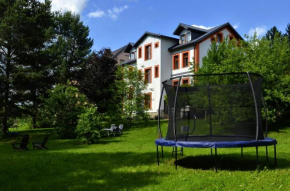 Гостиница Apartmány Irisis  Хвалеч 